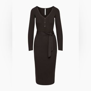 Aritzia: Babaton Henley Dress